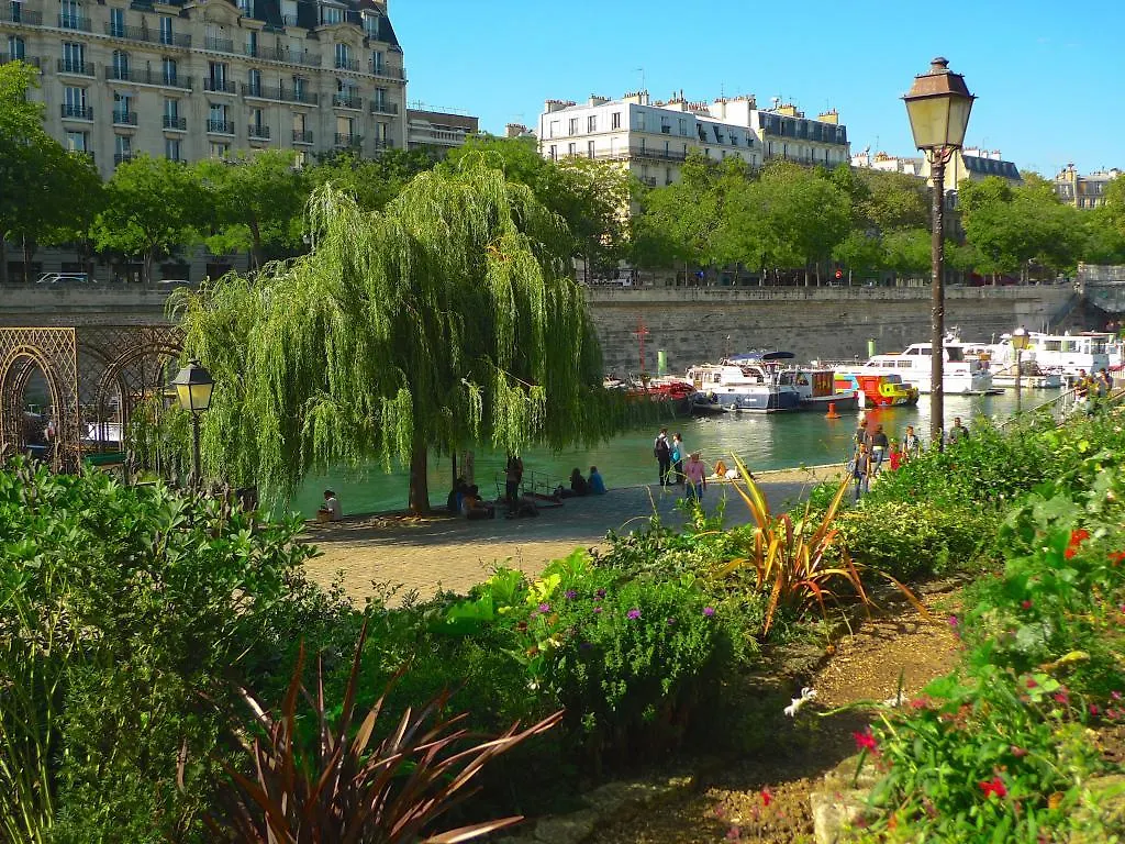 2 Pieces Confort Centre Paris / Bastille location